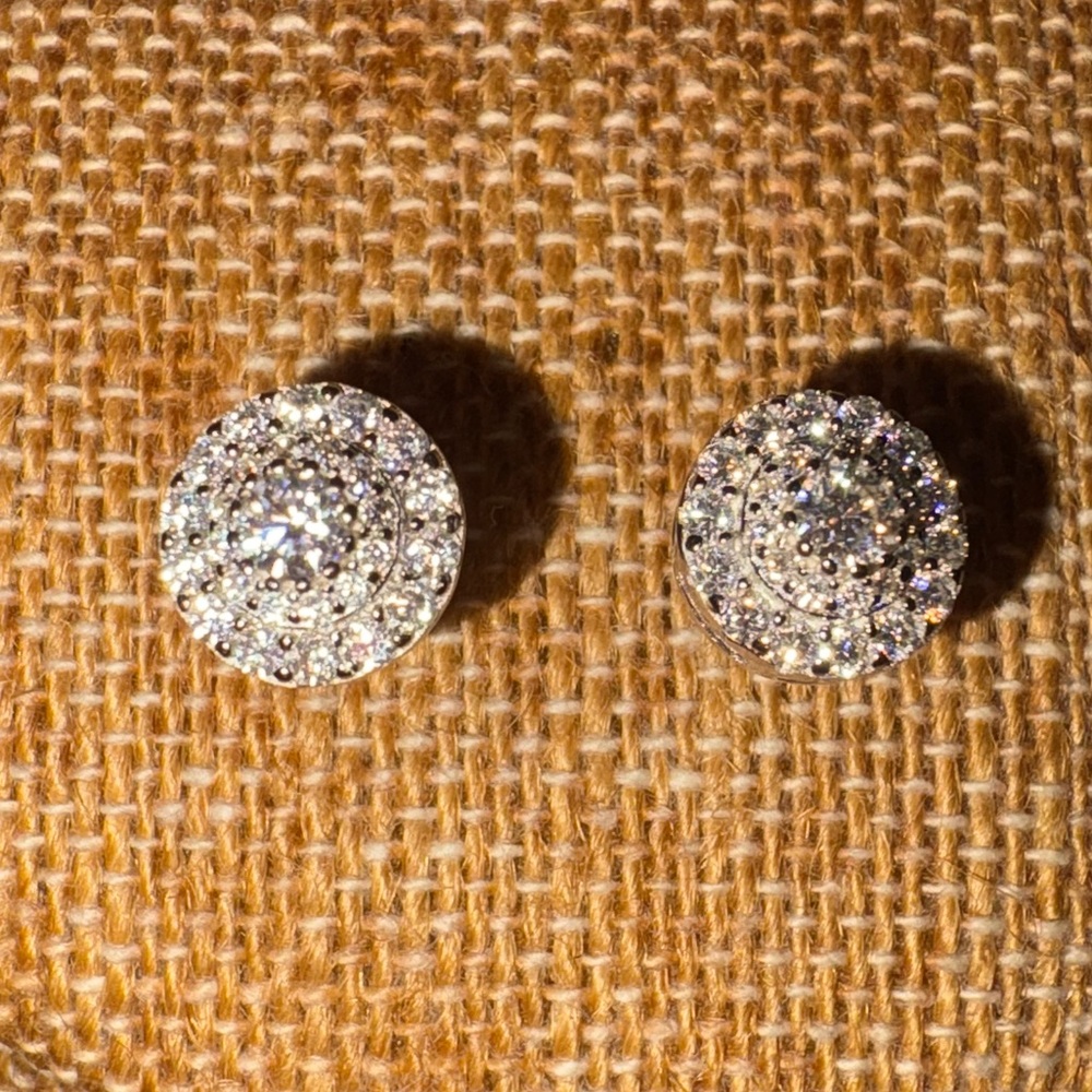 Solid Sterling Silver Screw Back Moissanite Stud … - image 2